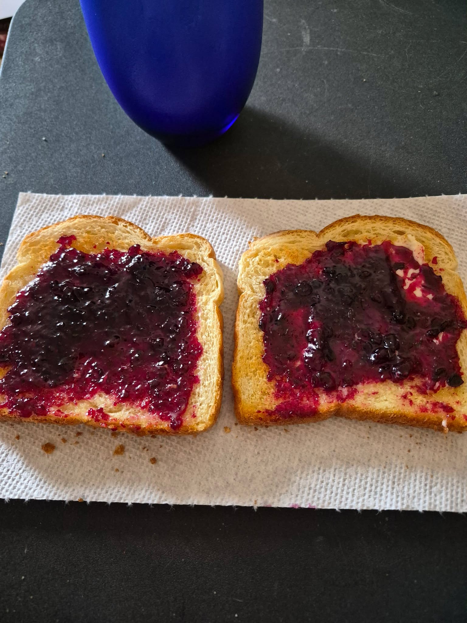 Happy Sunday!

The fruit of Paul Huber 's
labor.
Blueberry Jam!

Have a simple day!